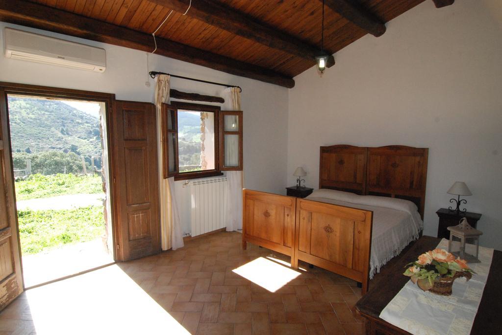 Stazzu Coiga Villa Aggius Exterior photo