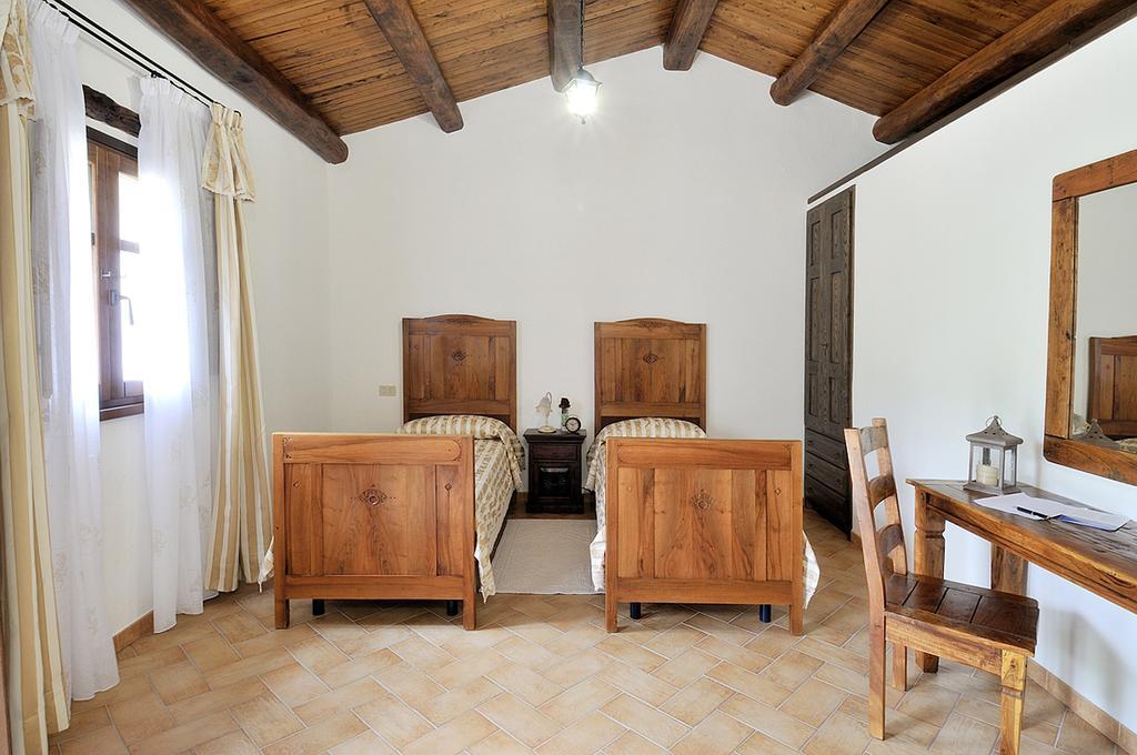 Stazzu Coiga Villa Aggius Exterior photo